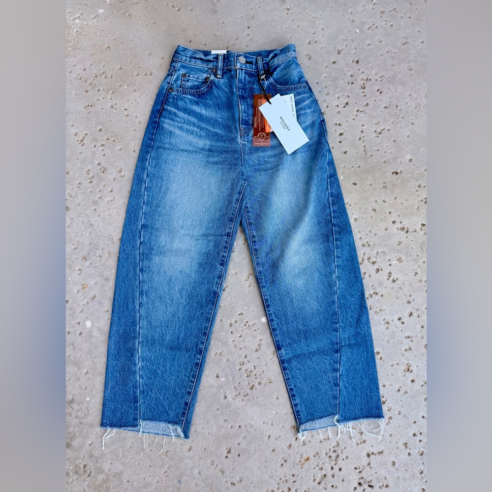 Moussy Vintage *NEW with tags * Women's Cloverhill Round Jeans. Size 24 - Picture 2 of 15